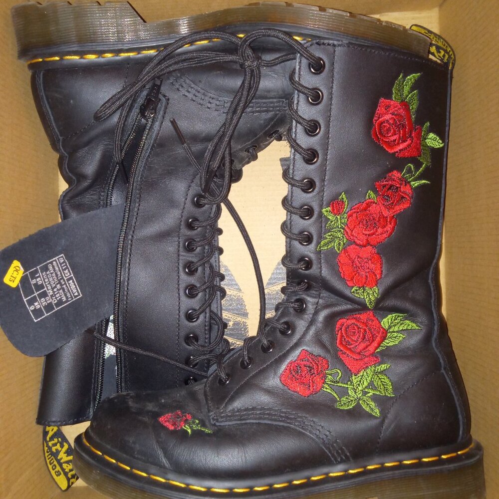 Martens womens 1914 Vonda Combat Boot, Black Softy T, 8 US